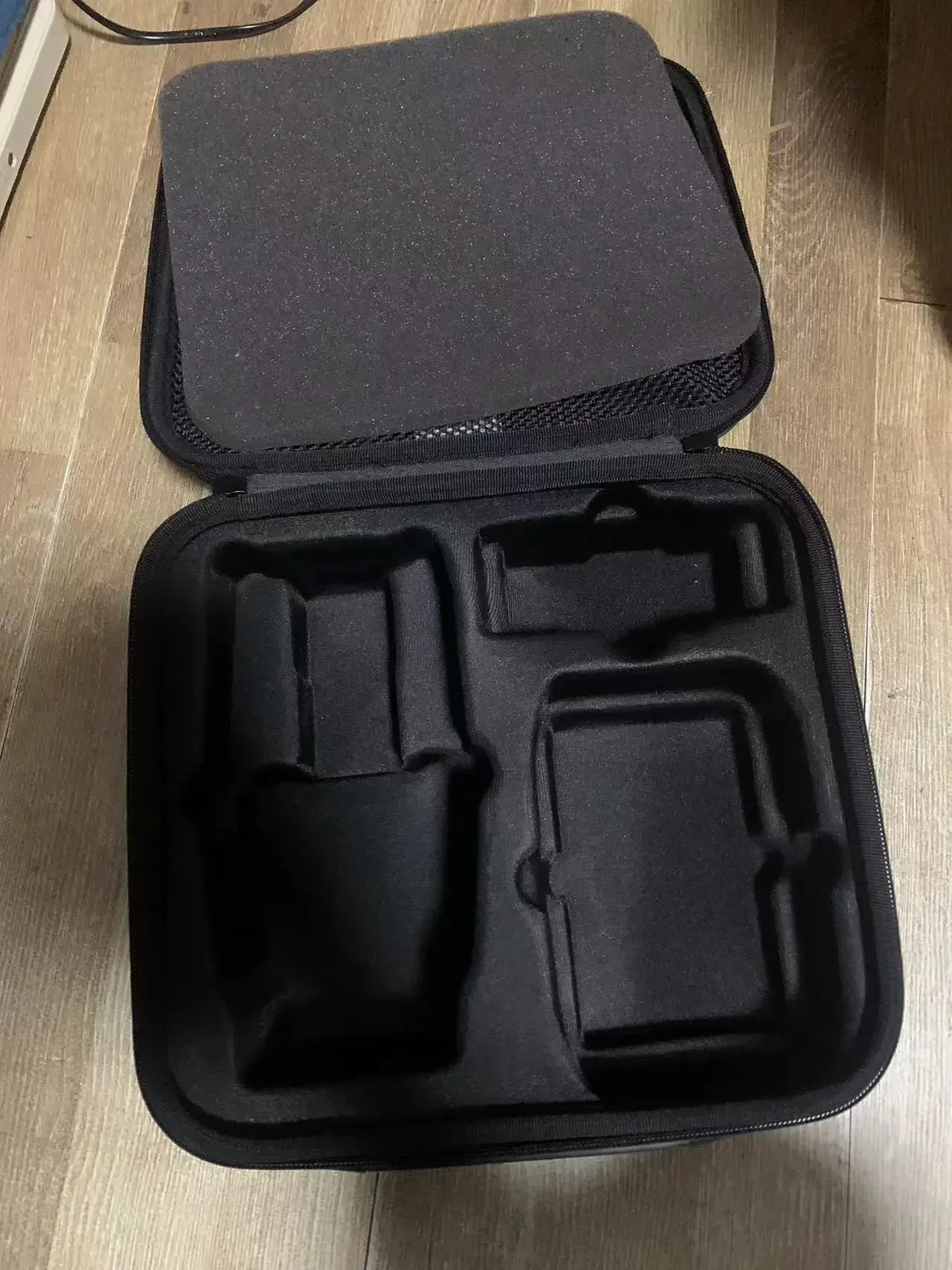 YUNX Portable Hard Storage Sui - Drone F22 Rc ulasan dan harga